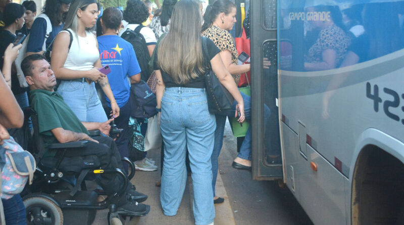 Em ano eleitoral, preço do passe de ônibus pode disparar em Campo Grande
