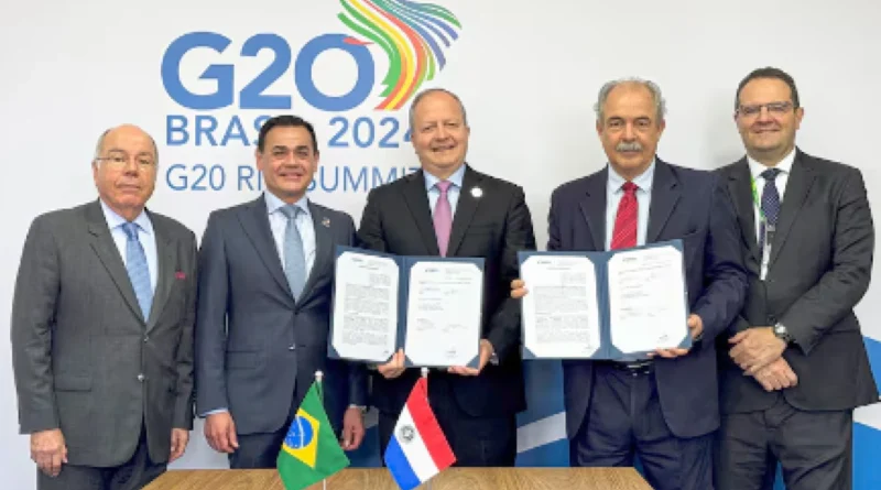 BNDES assina contrato de R$ 600 mi para exportação de aeronaves da Embraer para o Paraguai